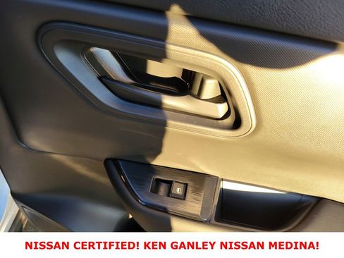 Certified 2024 Nissan Rogue S image 45