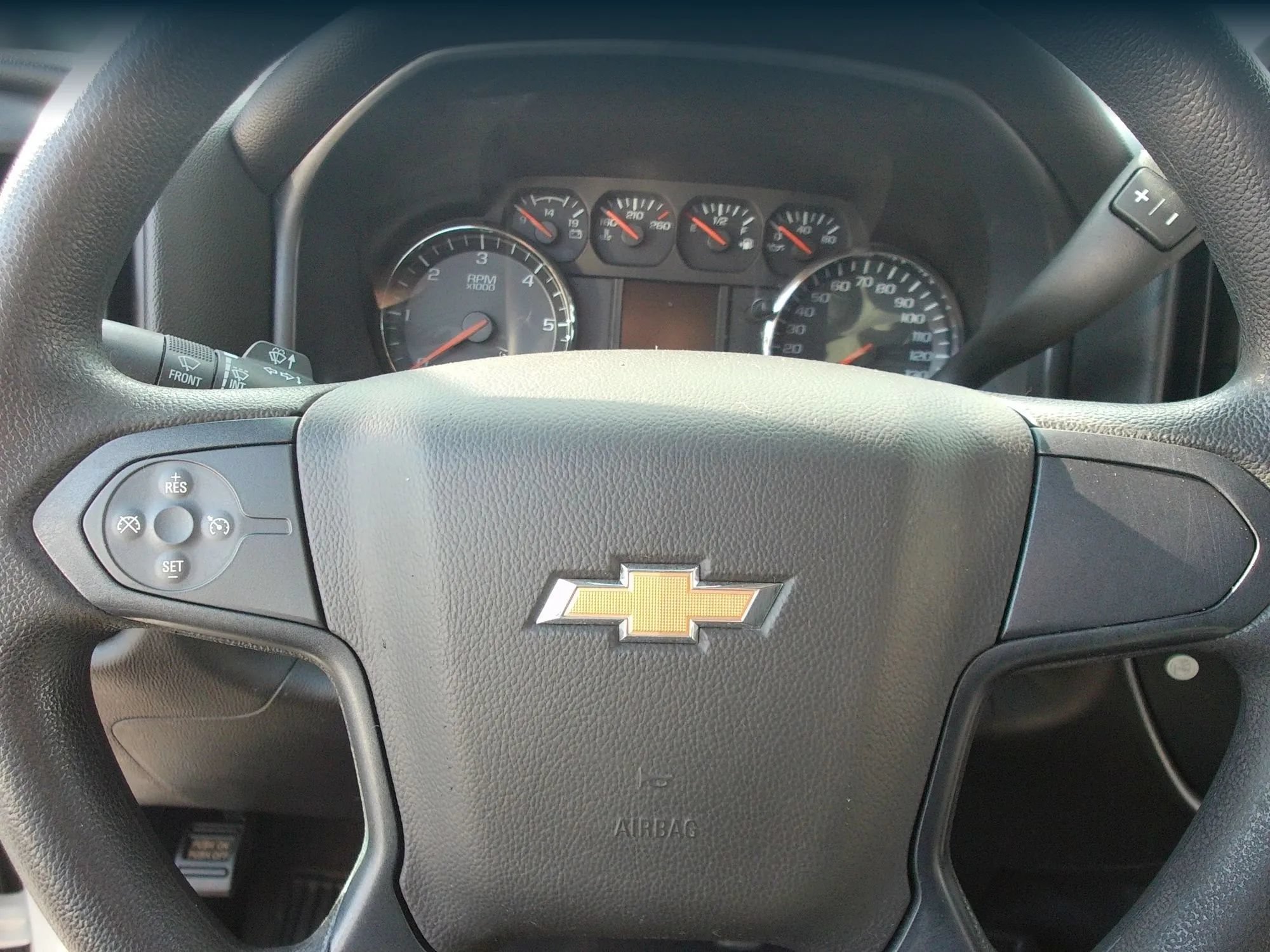 Used 2019 Chevrolet Silverado 1500 Custom w/ Custom Convenience Package AWD/4WD image 15
