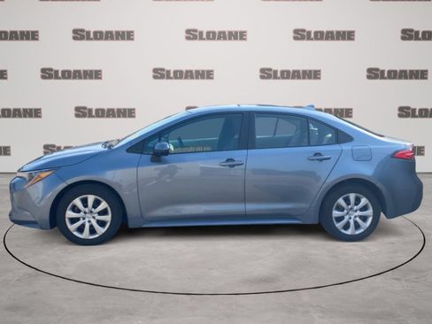 Used 2024 Toyota Corolla LE FWD image 2
