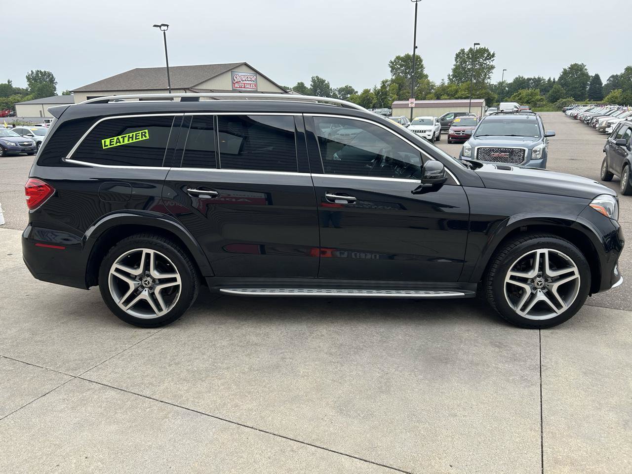 Used 2019 Mercedes-Benz GLS 550 4MATIC image 4