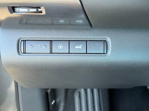 New 2026 Nissan Pathfinder Rock Creek AWD/4WD image 13