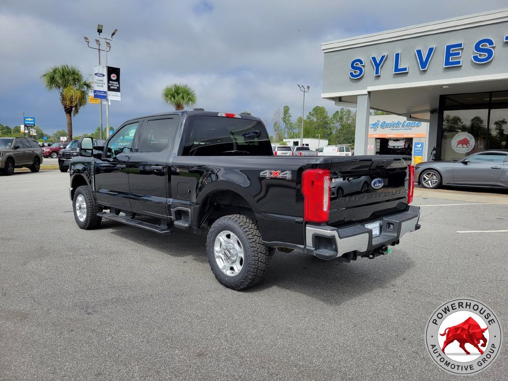 Used 2026 Ford F250 XLT AWD/4WD image 4