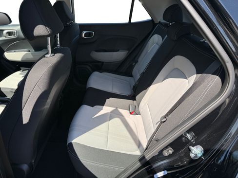 Certified 2026 Hyundai Venue SEL FWD image 16