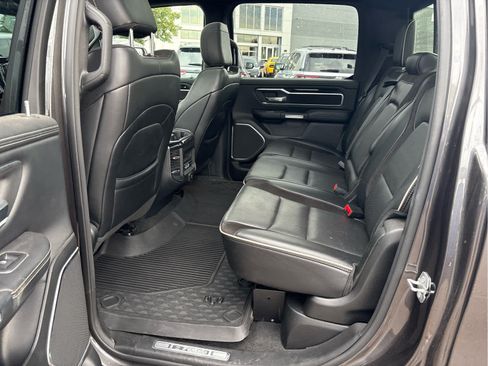 Used 2021 RAM 1500 Laramie AWD/4WD image 8