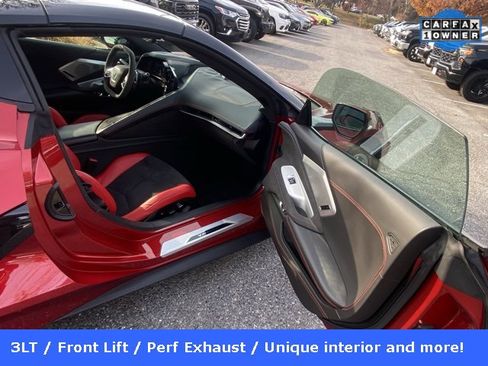 Used 2021 Chevrolet Corvette Stingray Premium Conv w/ Battery Protection Package image 31