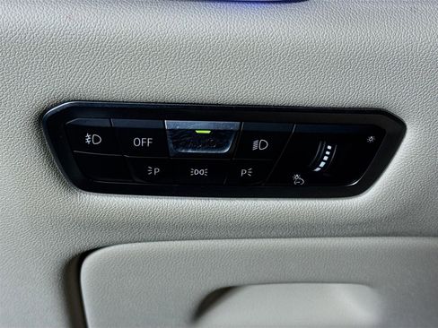 Used 2021 BMW X5 xDrive40i image 11