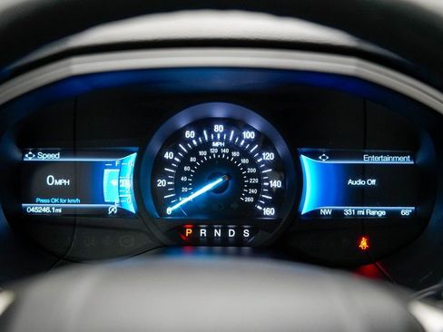 Used 2024 Ford Edge Titanium image 32