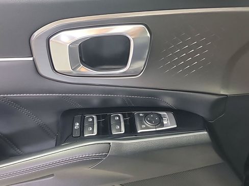 Used 2021 Kia Sorento SX FWD image 37