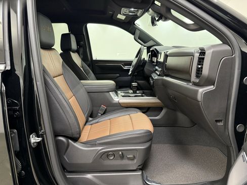 Used 2025 Chevrolet Silverado 1500 High Country w/ Technology Package image 37