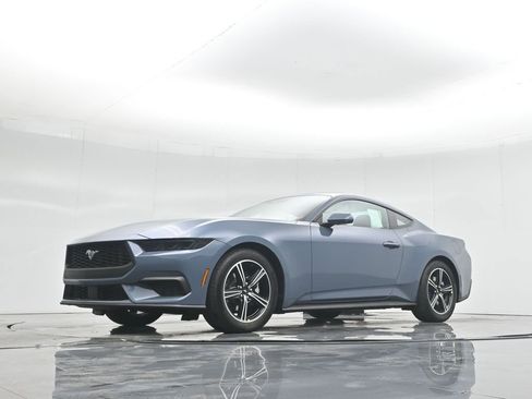 New 2025 Ford Mustang Coupe image 42