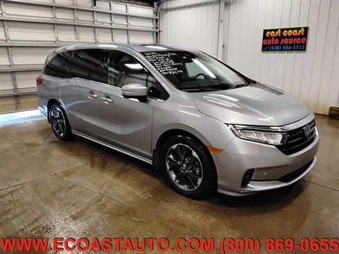 Used 2024 Honda Odyssey Elite image 1