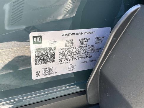 Certified 2026 Chevrolet Trax LT w/ LT Convenience Package FWD image 30