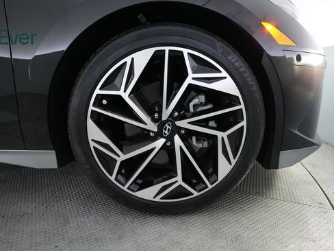 Used 2024 Hyundai Ioniq 6 Limited RWD image 20
