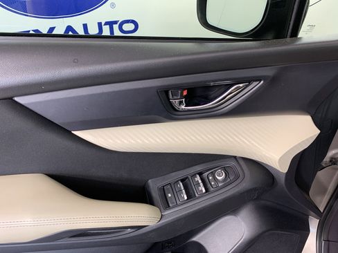 Used 2019 Subaru Ascent Premium AWD/4WD image 15