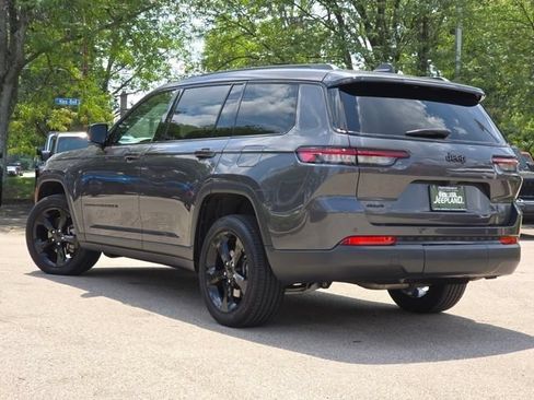 Used 2024 Jeep Grand Cherokee L Altitude AWD/4WD image 27