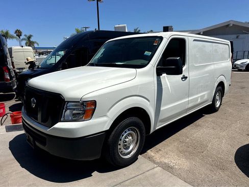 Used 2019 Nissan NV 2500 S RWD image 4