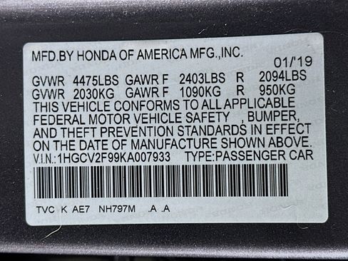 Used 2019 Honda Accord Touring image 12