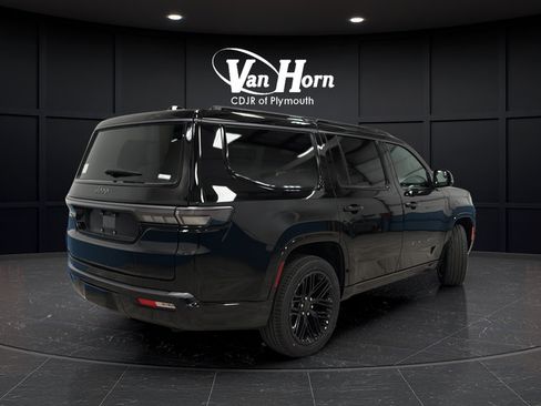 New 2026 Jeep Grand Wagoneer Limited AWD/4WD image 7