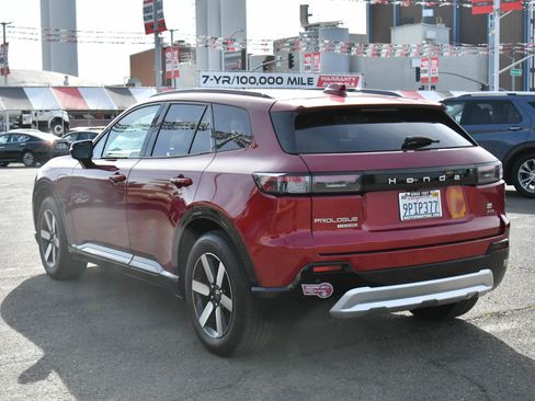 Used 2024 Honda Prologue Touring image 6