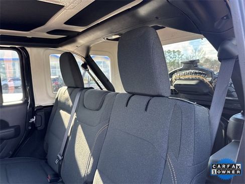 Used 2024 Jeep Wrangler Sport S image 26