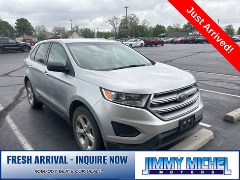 Used 2017 Ford Edge SE image 1