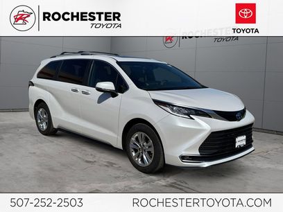 Used 2025 Toyota Sienna Limited