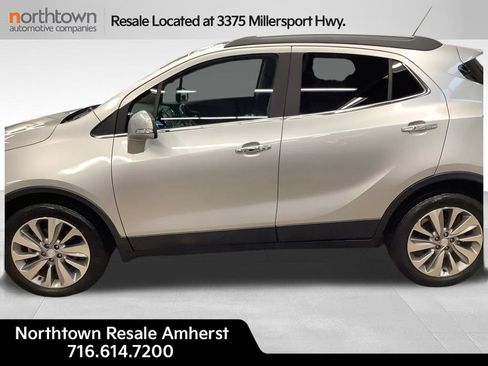 Used 2019 Buick Encore Preferred FWD image 2