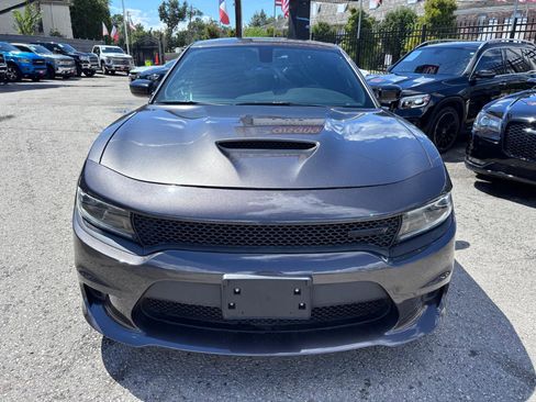 Used 2022 Dodge Charger R/T w/ Blacktop Package image 4
