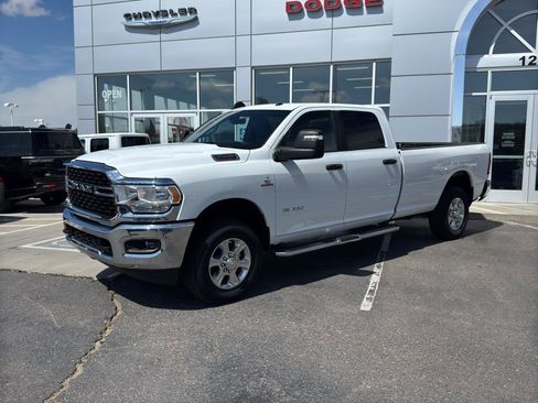 Used 2024 RAM 2500 Big Horn AWD/4WD image 1