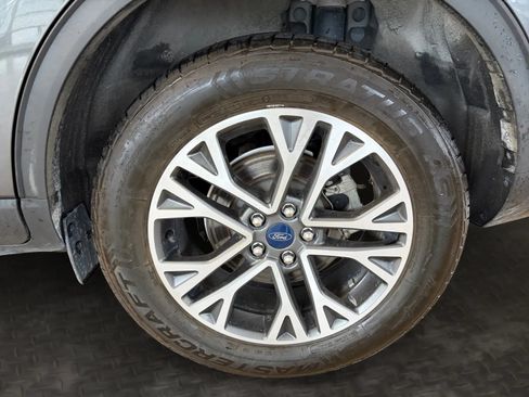 Used 2020 Ford Escape SEL AWD/4WD image 41