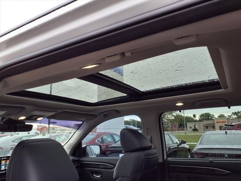 Used 2023 Honda Pilot Elite image 15