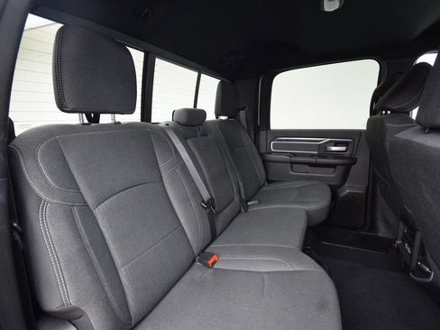 Used 2022 RAM 2500 Big Horn w/ Level C Equiment Group image 17