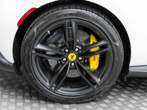 Certified 2022 Ferrari Roma image 55