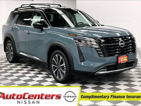 New 2026 Nissan Pathfinder Platinum w/ Cargo Package AWD/4WD image 1
