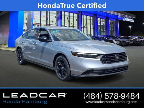 Certified 2025 Honda Accord SE image 1