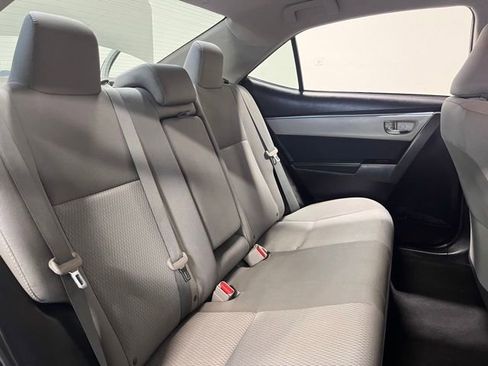 Used 2015 Toyota Corolla LE image 13