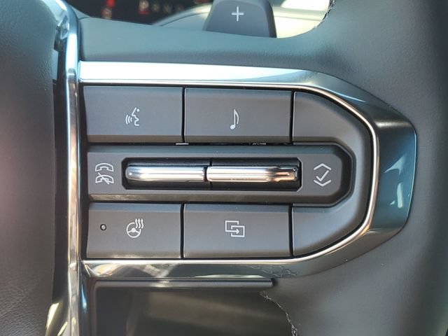 New 2026 GMC Yukon Denali w/ Denali Reserve Package AWD/4WD image 13