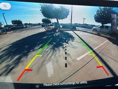 Used 2023 Ford Expedition Max XLT image 24