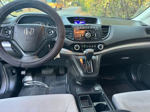 Used 2015 Honda CR-V LX image 14