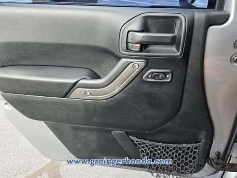 Used 2017 Jeep Wrangler Unlimited Sport w/ Quick Order Package 24S image 22