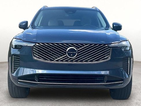 Used 2026 Volvo XC90 B6 Ultra AWD/4WD image 4