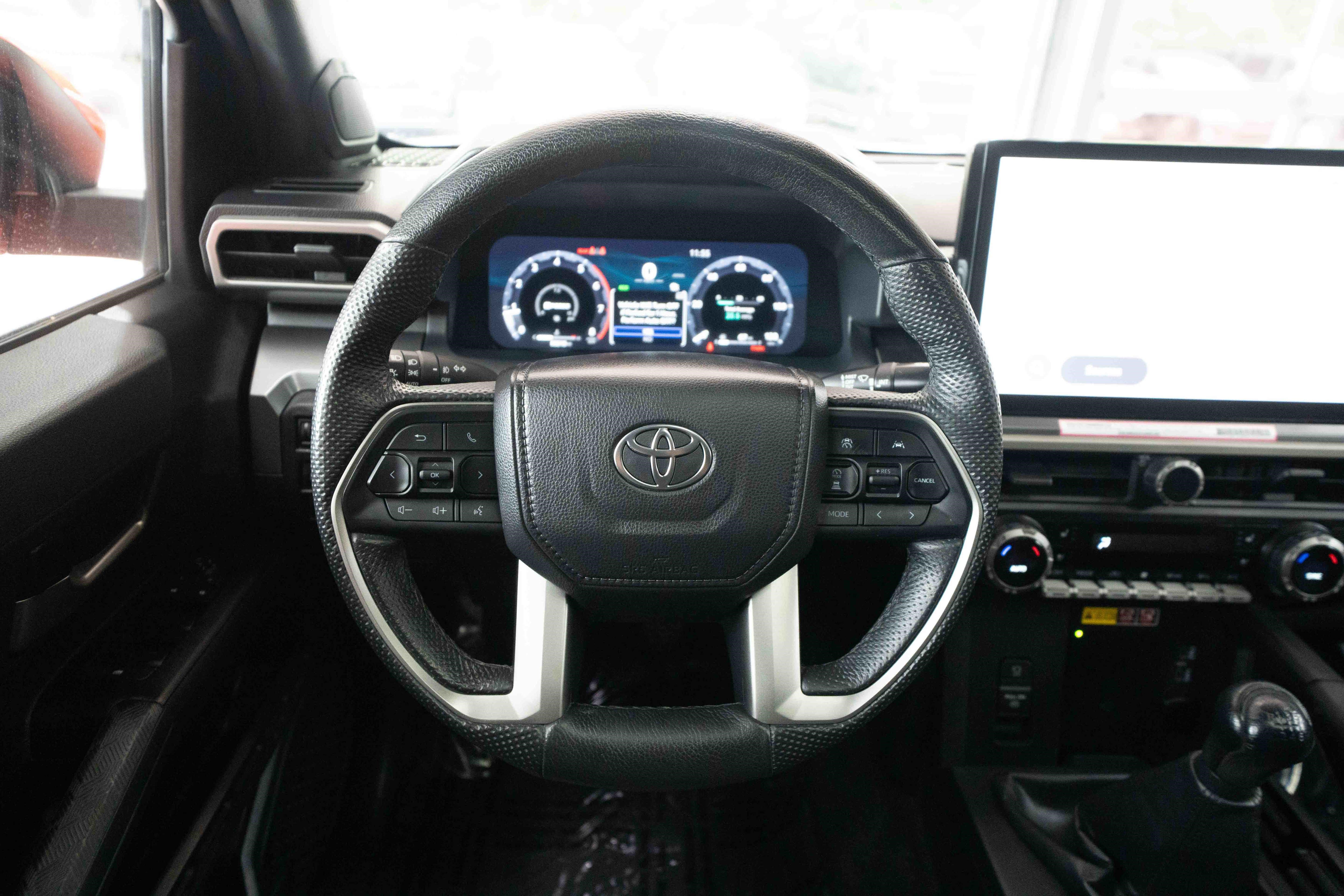 Used 2024 Toyota Tacoma TRD Off-Road w/ TRD Off Road Premium Package AWD/4WD image 21