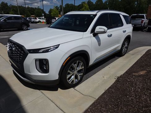 Used 2021 Hyundai Palisade SEL w/ Convenience Package AWD/4WD image 3
