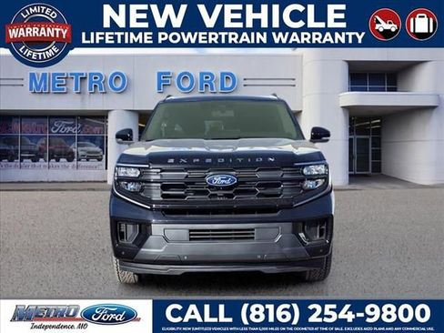 New 2026 Ford Expedition Active AWD/4WD image 10