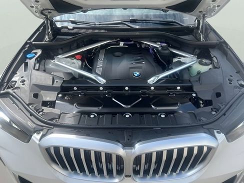 Used 2026 BMW X5 xDrive40i image 27