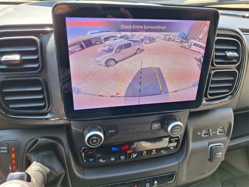 Used 2022 RAM ProMaster 2500 w/ Premium Convenience Group image 21