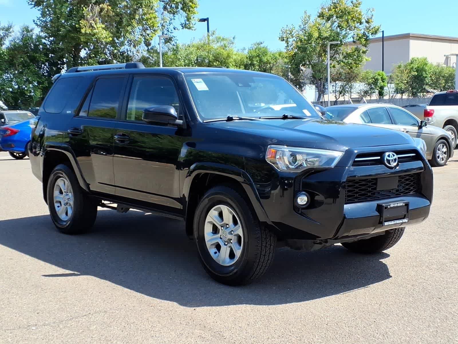 Used 2022 Toyota 4Runner SR5 RWD image 3
