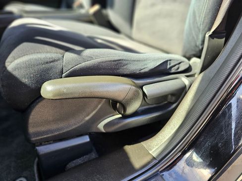 Used 2014 Honda CR-V LX image 21