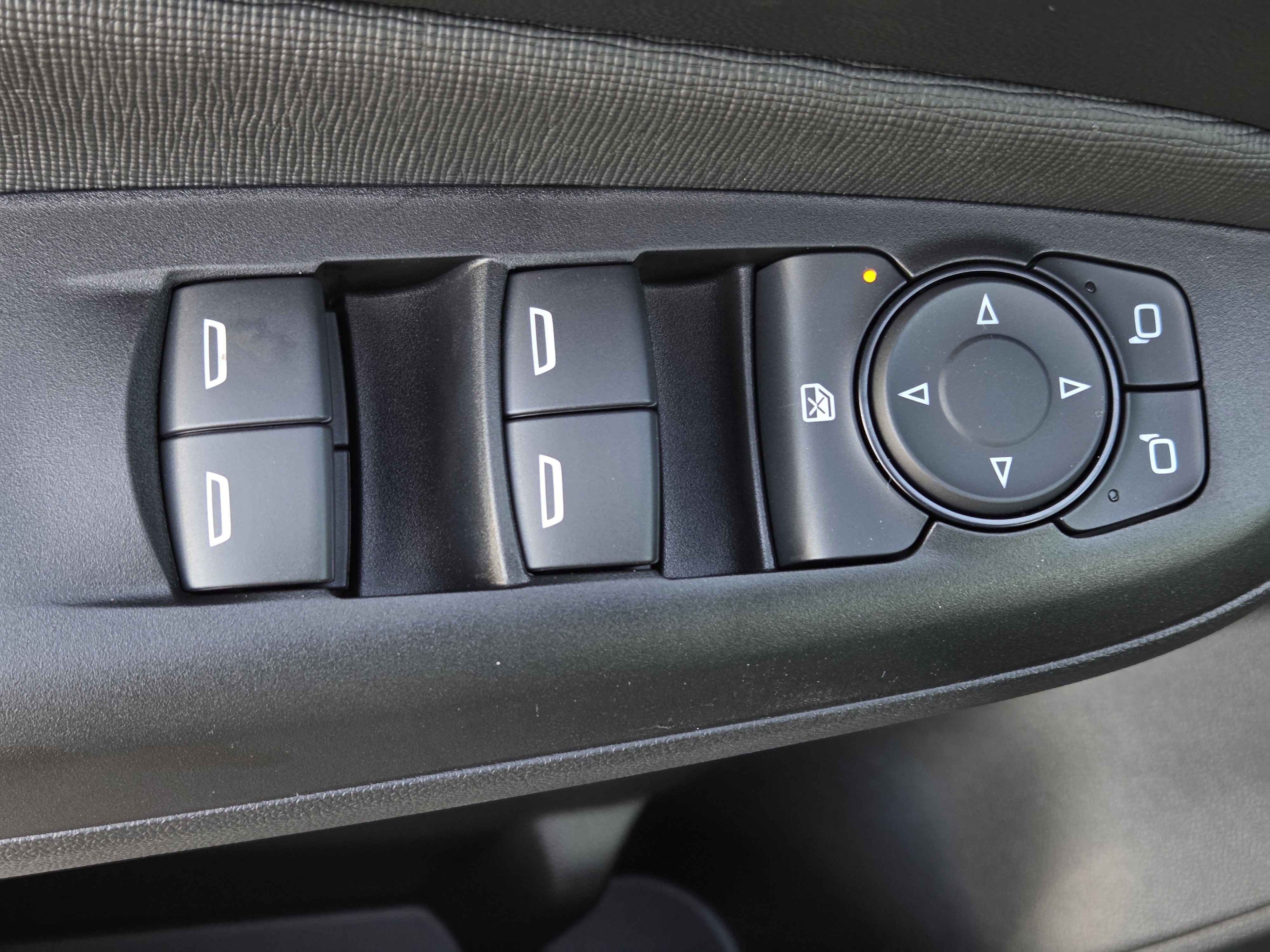 New 2026 Buick Envista Sport Touring w/ Convenience I Package FWD image 18