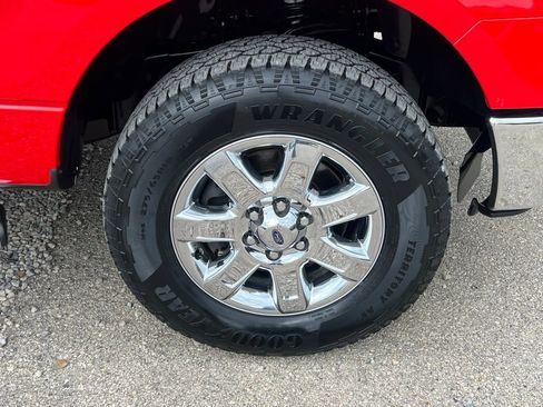 Used 2014 Ford F150 XLT w/ XLT Chrome Package image 10